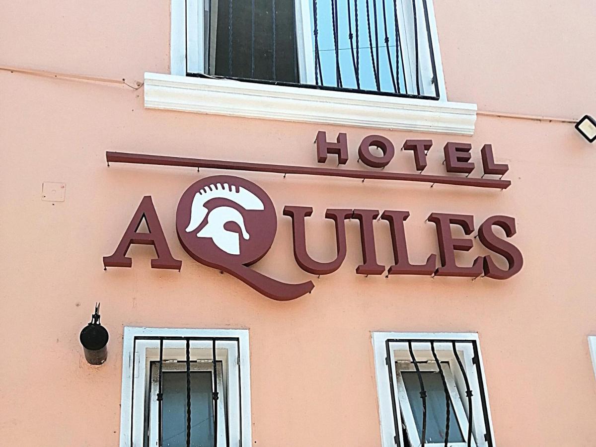 阿卡勒斯汽车旅馆 瓜达拉哈拉 外观 照片